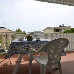  Apartment Atlante Italien