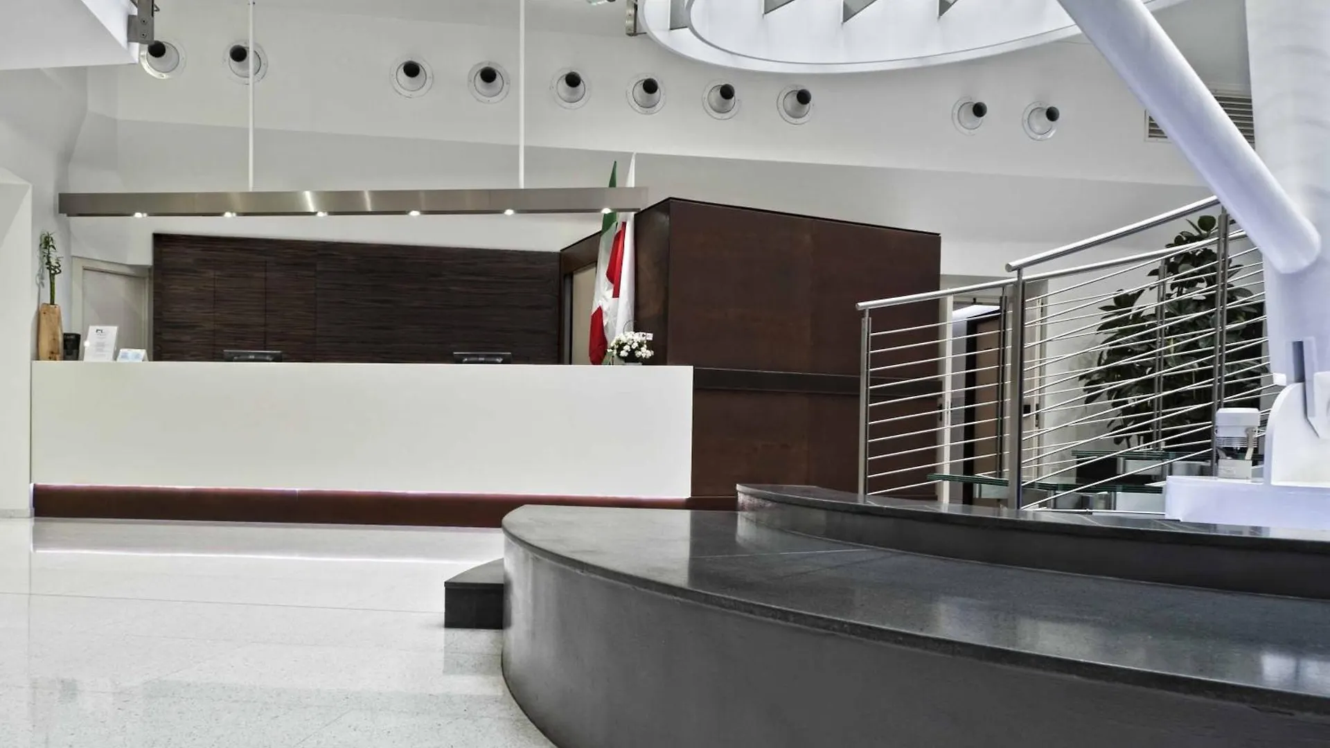 ***  Hotel Ibis Styles Milano Centro Italia