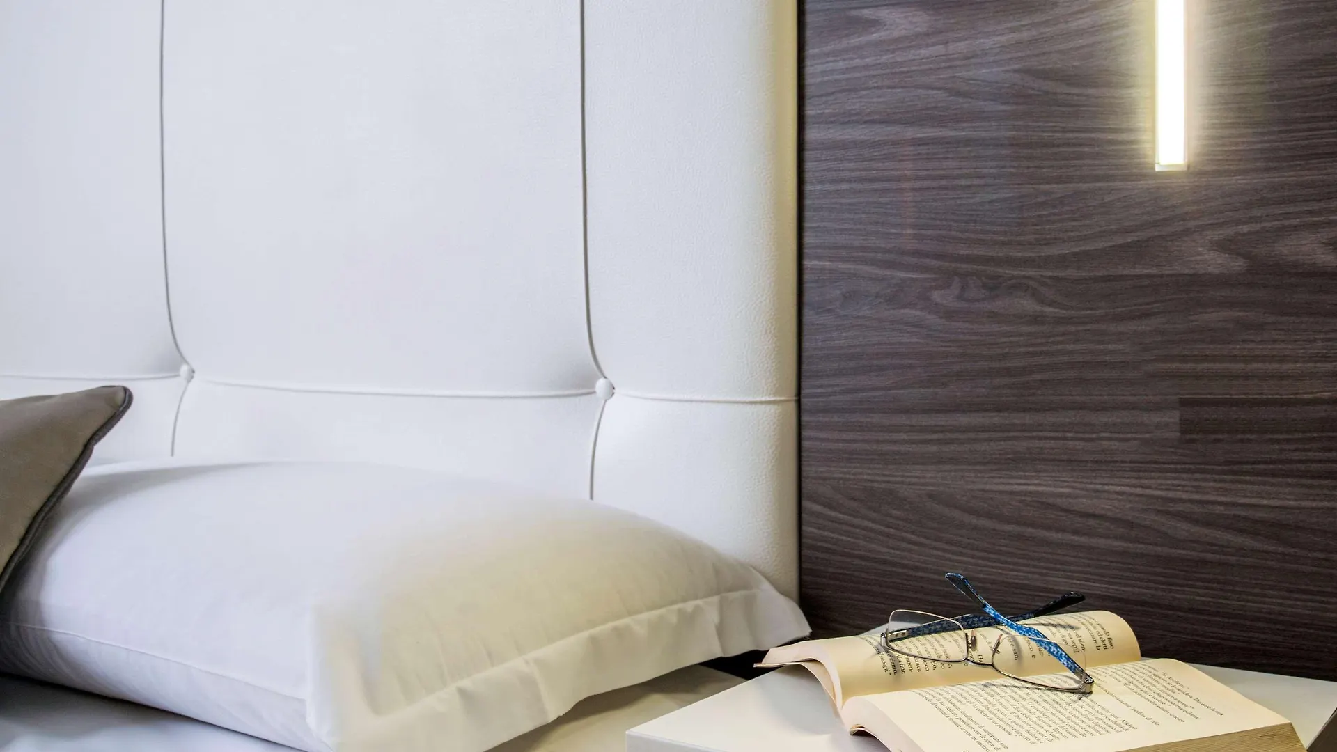 Ibis Styles Milano Centro Hotel 3*, Milan