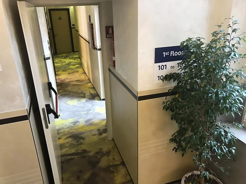 ***  Ibis Styles Milano Centro Hotel Italy